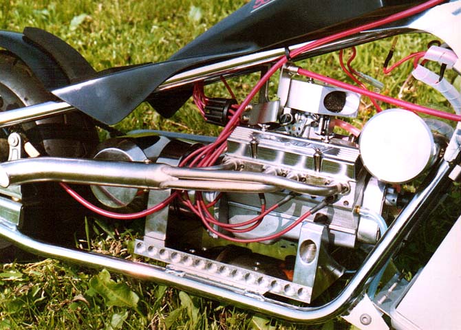 V8 engine on pocket bike